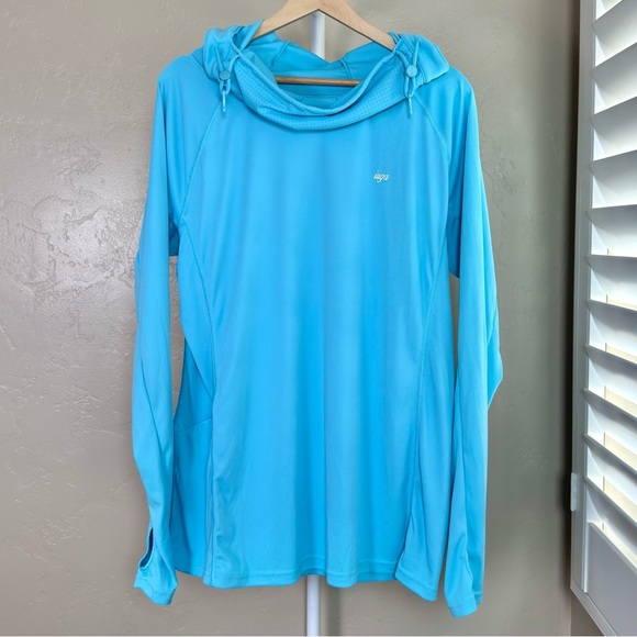 Women’s Aqua Blue UPF 50+ Lightweight Sun Protective Top with Hood - Picture 4 of 8